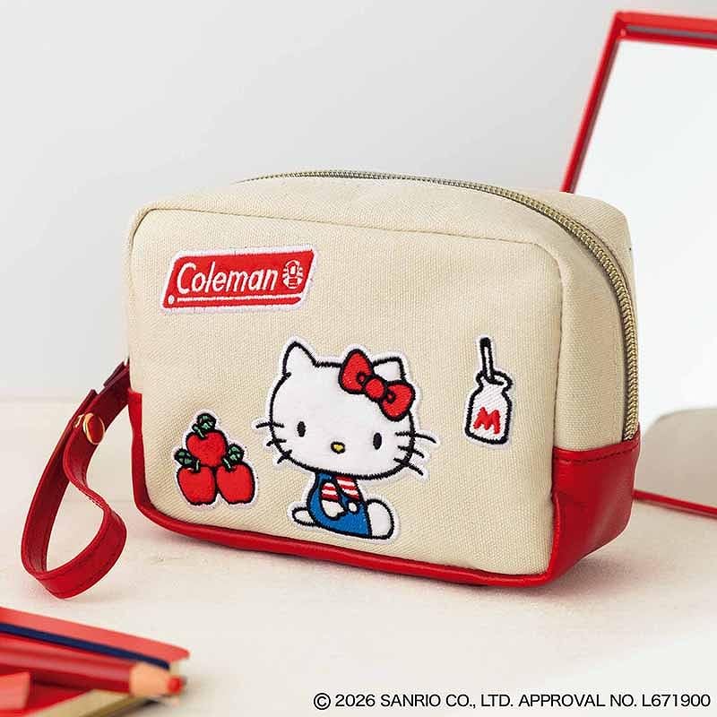 コールマン×ハローキティのワッペン付きポーチ