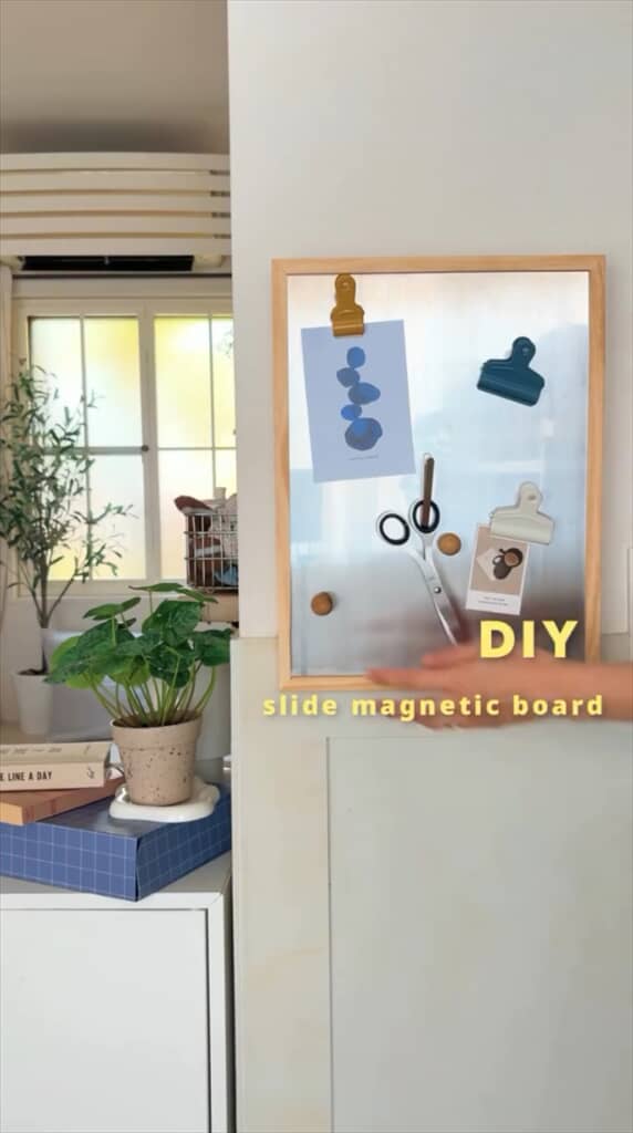IKEAとダイソーの商品を組み合わせて作るスライドマグネットボード