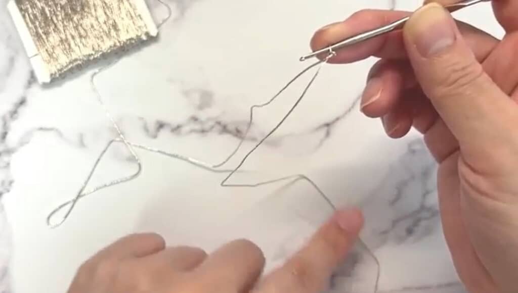 作り目をします