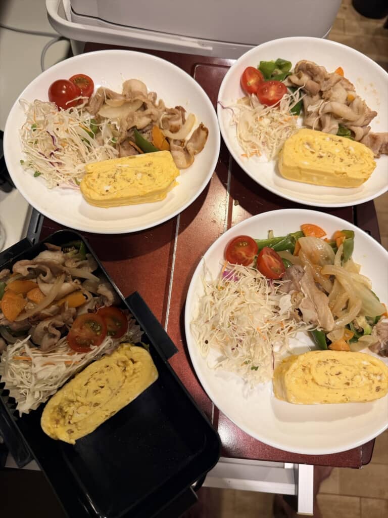 泊まりに来た娘の彼氏にパパが作った手料理