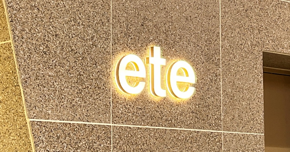 「気に入りすぎて時計ばかり見てる」eteのソーラーウォッチが人気！　「一粒ダイヤが素敵」「娘に狙われてます」（1/2） | カジュアルウォッチ Fav-Log by ITmedia