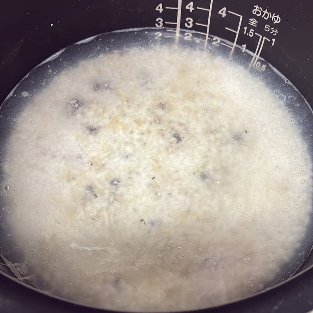 夕食の時間になっても炊けていなかった雑穀入りのお米