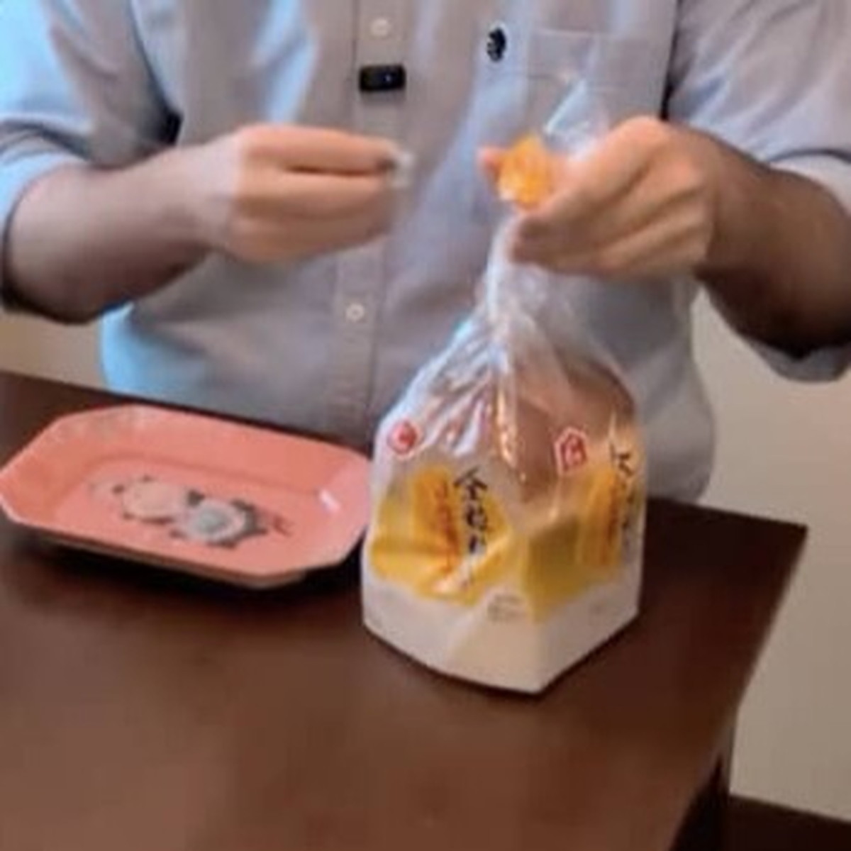 夫に食パンの味付けを任せたら……恐怖の“仕上がり”に妻白目「カロリー爆弾」「医者に怒られる」56万再生（1/3） | ライフスタイル ねとらぼ