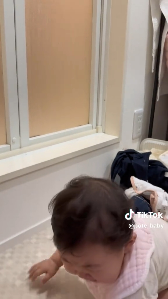 ママのもとへ避難