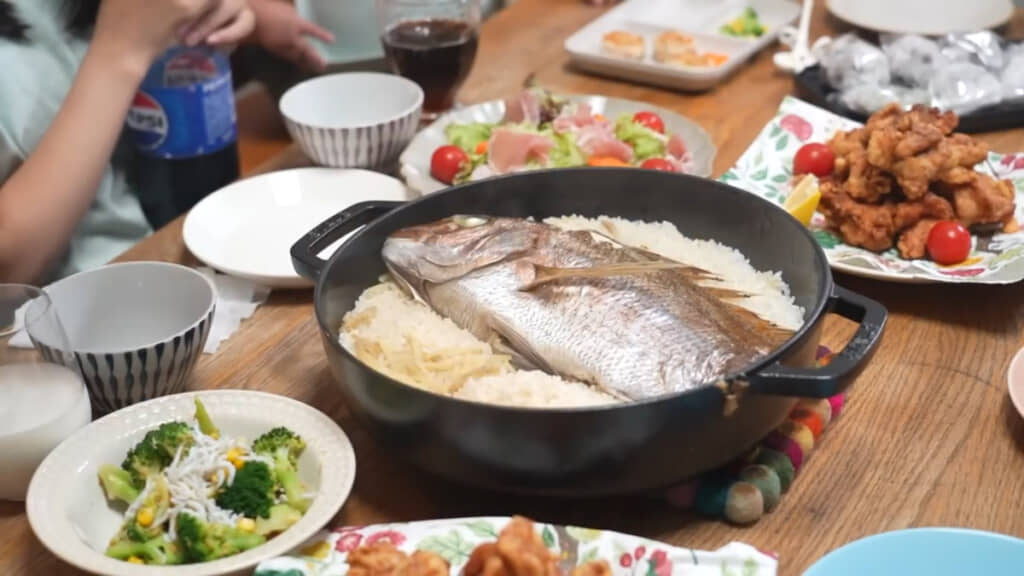 豪華な食卓に！