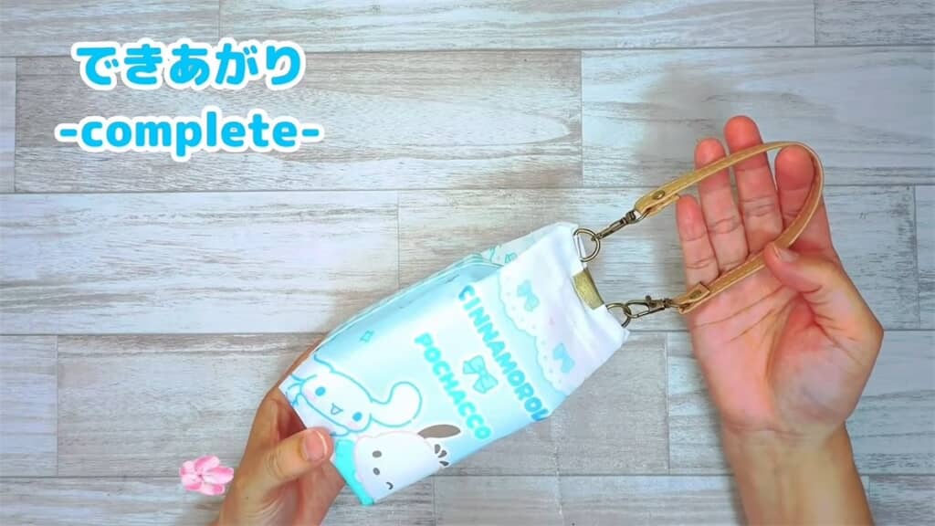ストラップを付けて完成です