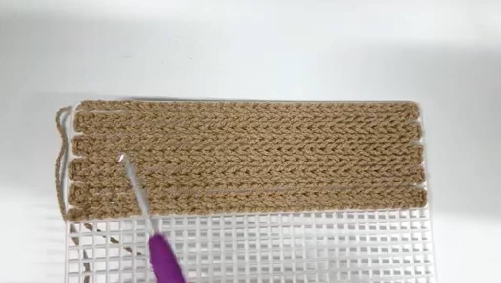 折り返して進めます