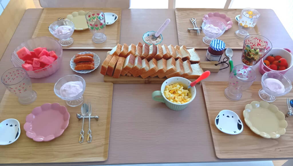 かわいくて優しくて楽しい食卓