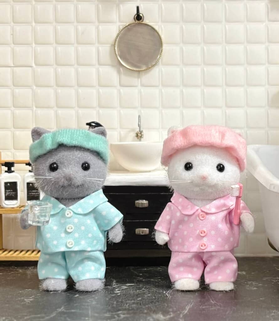 ダイソーのぬい服用生地でパジャマを作ったらピッタリ！