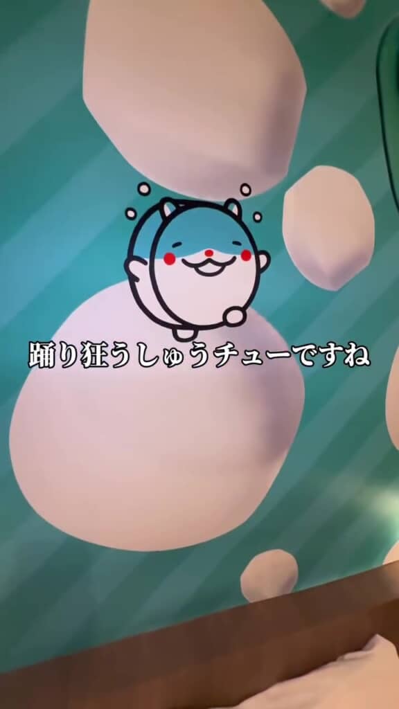 壁には森永ラムネのキャラクター「しゅうチュー」の姿も