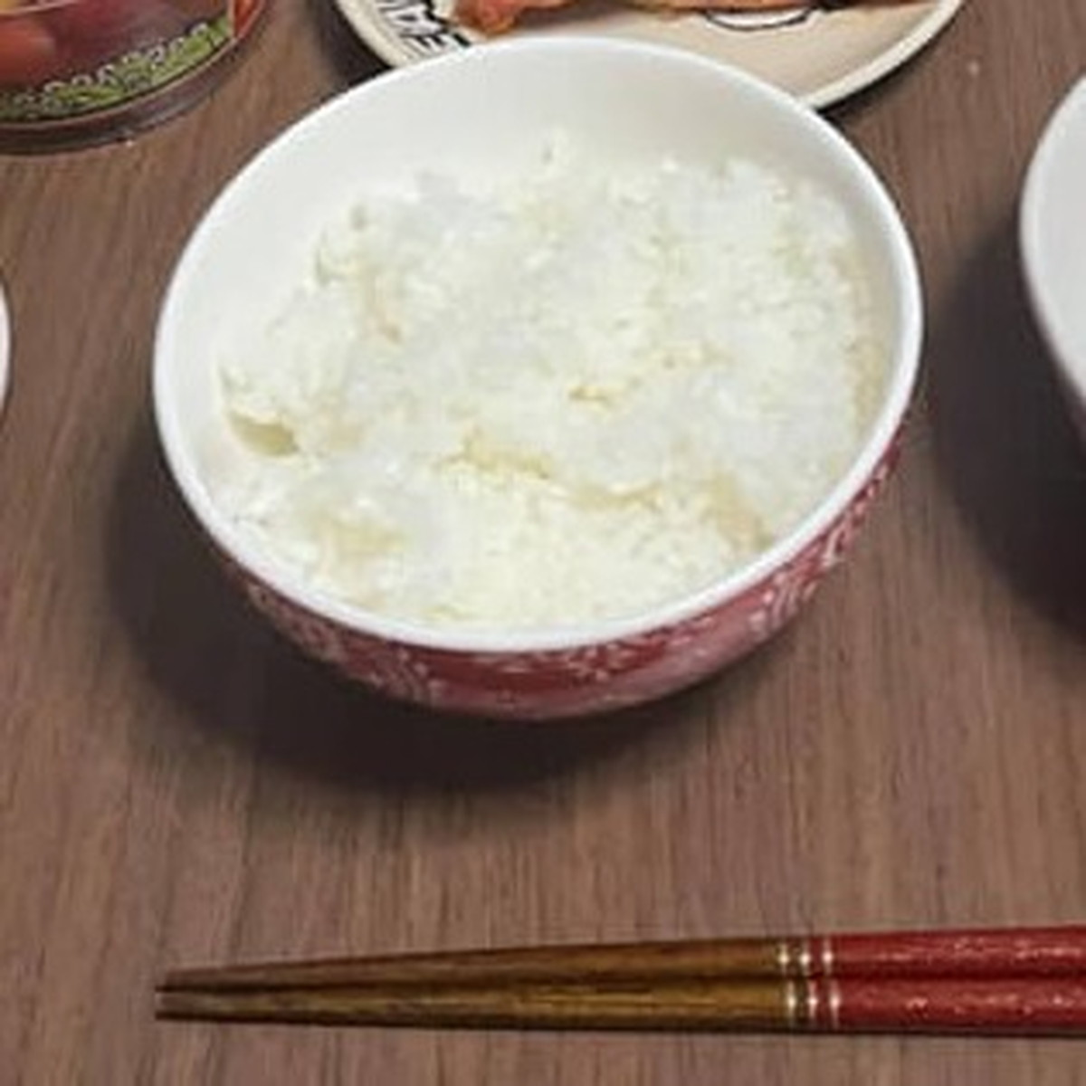夫、娘、義母がディズニーへ……残された妻の“寂しい食事”が「ディズニーより夢の国」と話題に 詳しく話を聞いた(1/3) | ライフスタイル ねとらぼ