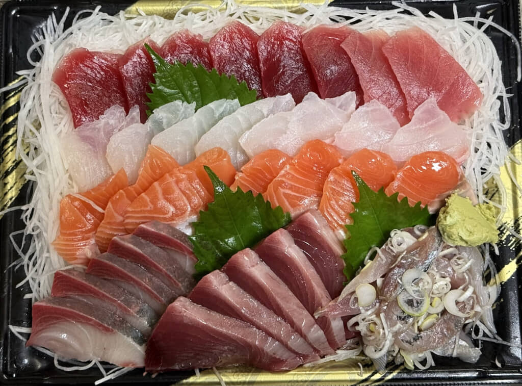 2000円でお刺身たっぷり