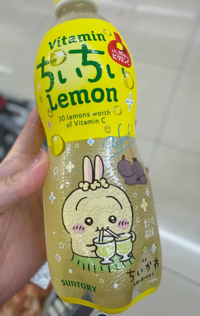 ちいかわコラボのラベルを熱湯に入れたら……