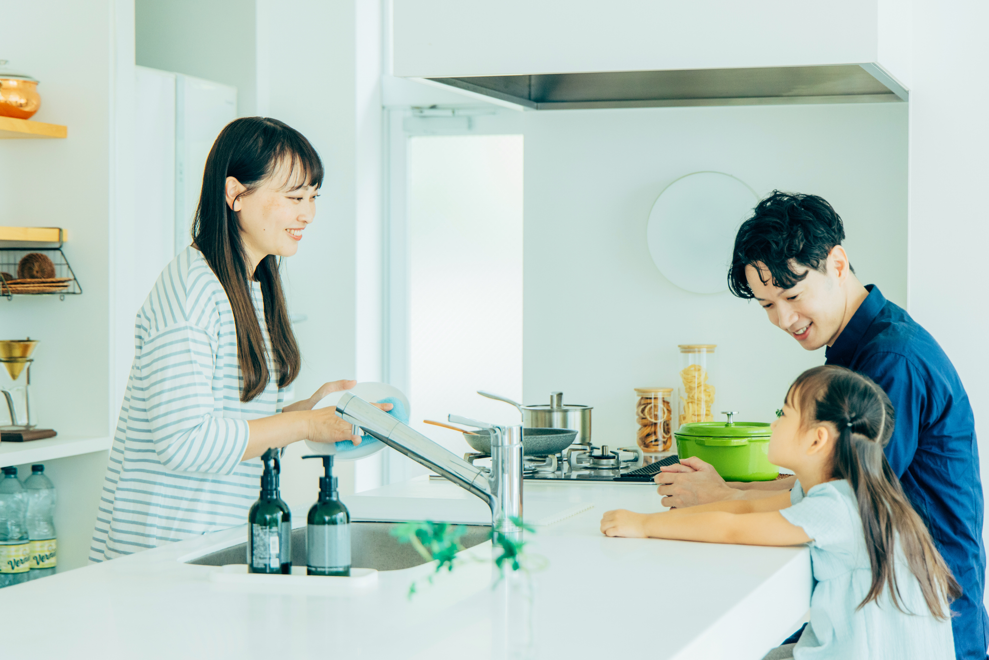 「ザルを一つしか持たないならこれ!」藤井器物製作所の“水切りボウル”が好評「ザル要らずで家事の手間が省け楽になった」「ザルとボウルのいいとこ取り!」(1/2) | ライフ ねとらぼリサーチ