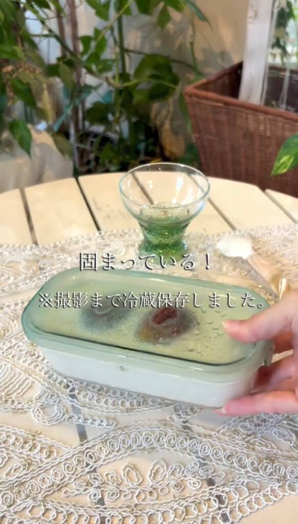 イチジクの微生物で固まった