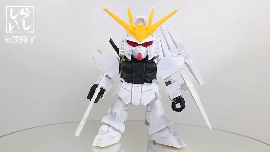 改造を施したνガンダム