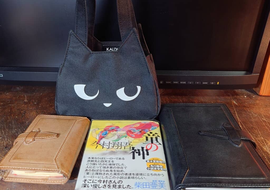 マチが大きいぶん容量もたっぷり