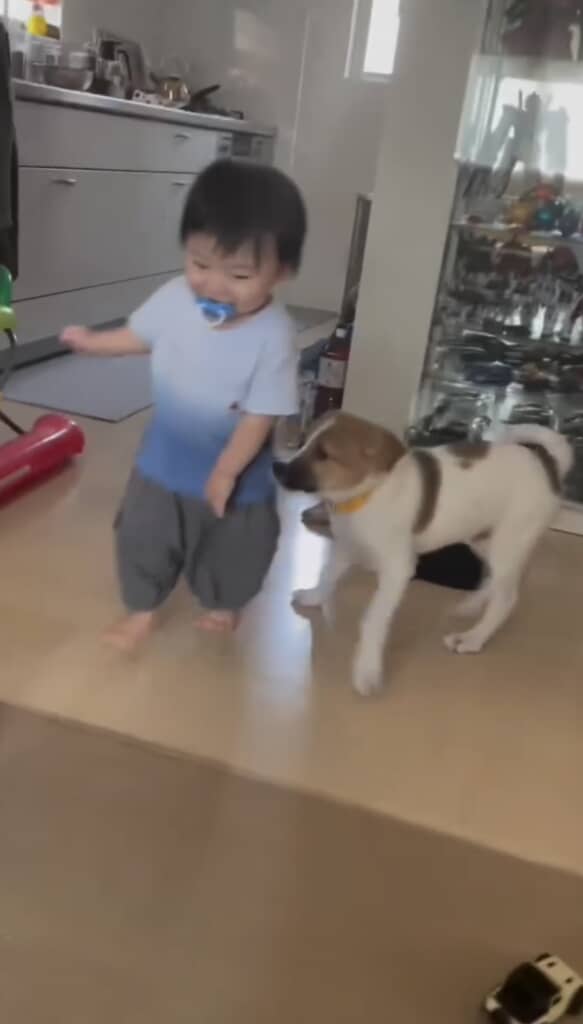 最初はあどけなさたっぷりだったふたり