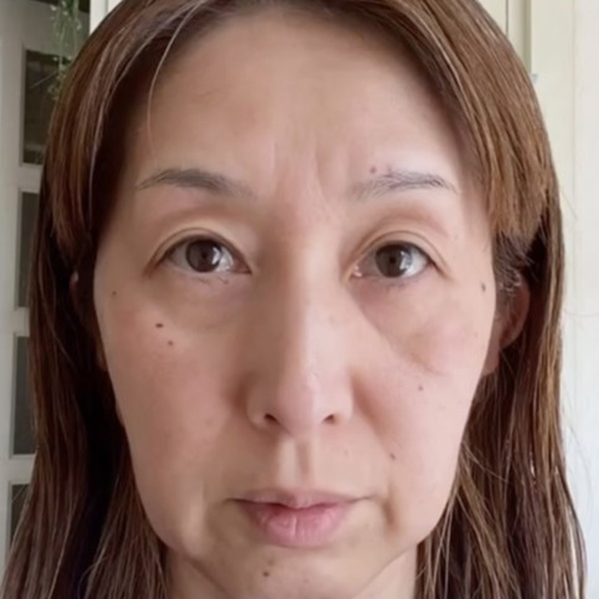 53歳女性「48歳の顔より今が好き」→目を疑う“爆若返り”に「めちゃくちゃ変わりましたね」「やり方教えて!」(1/3) | 美容 ねとらぼ