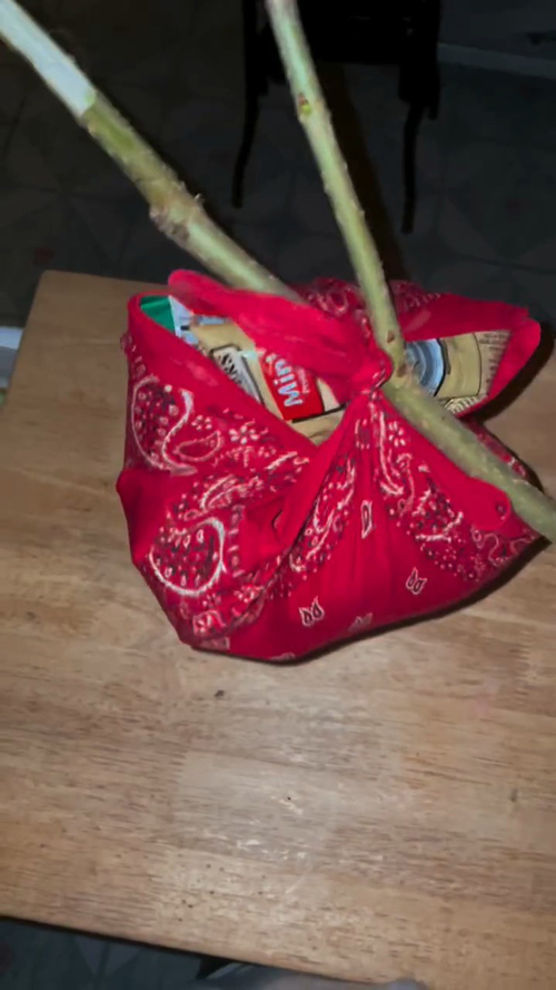 木の棒を刺して完成