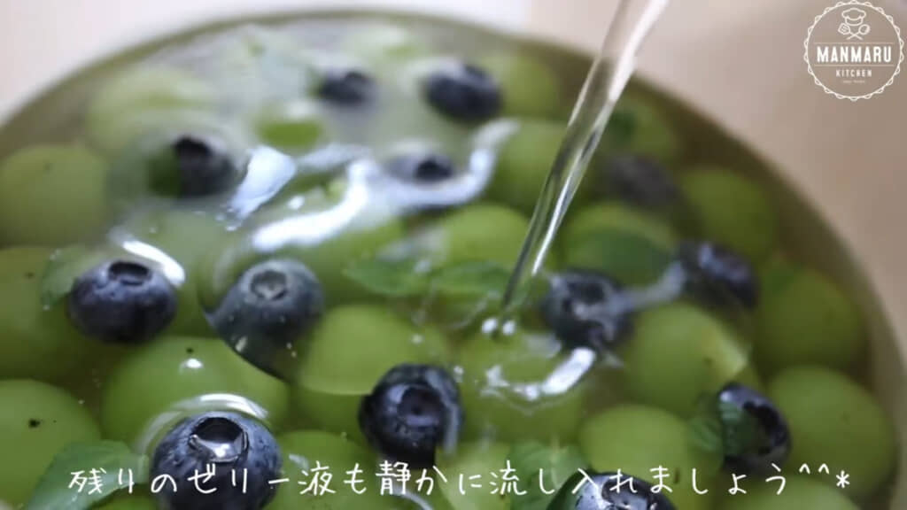 ゼリー液は必ず3回に分けて入れましょう