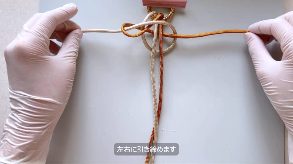 つゆ結びで編んでいく