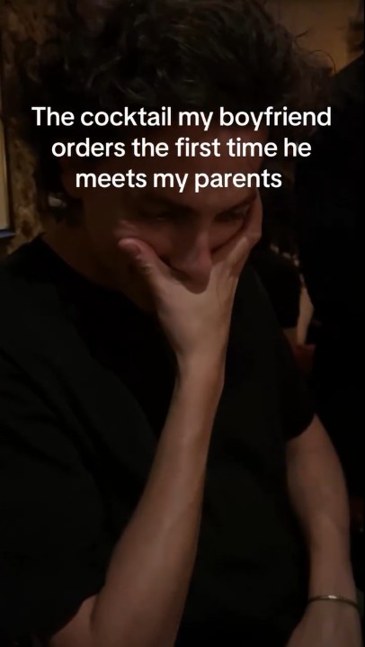 自分で注文したのに驚く彼氏