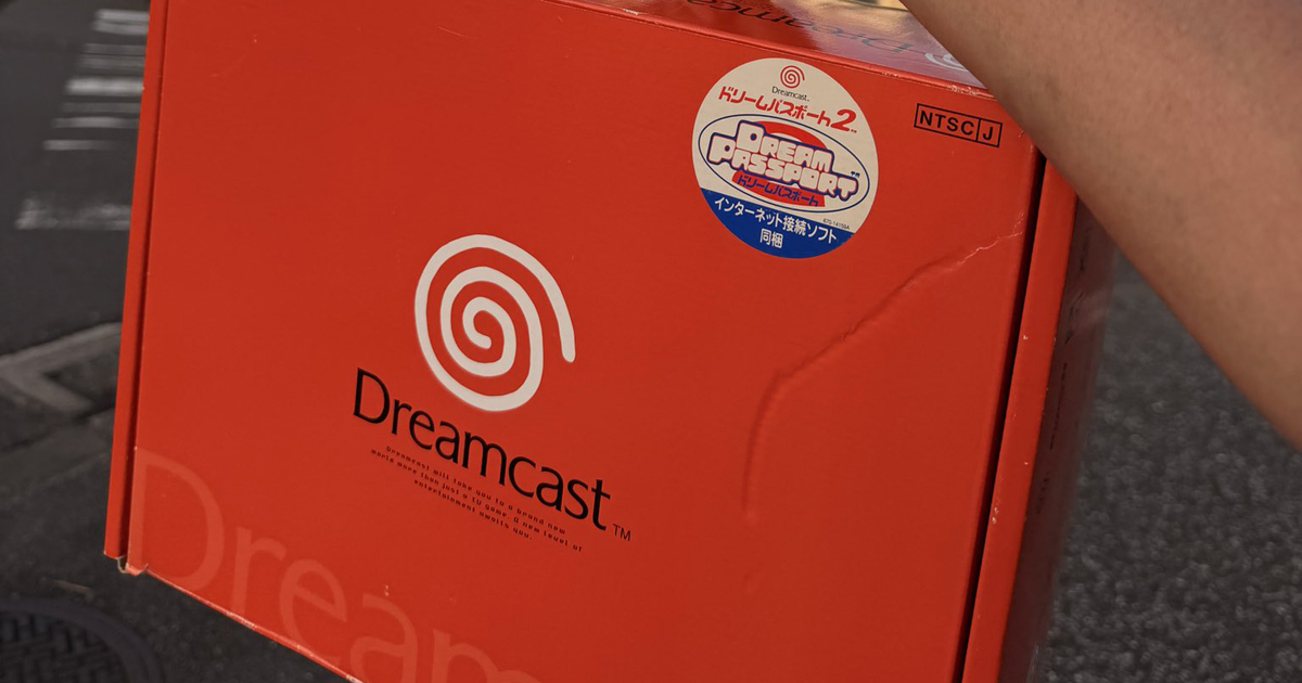 ブックオフで買った7700円のドリームキャスト→箱を開けたら……「懐かしい」　まさかの光景に「令和に見られるとは」「早すぎた名機」（1/2） | ゲーム ねとらぼ