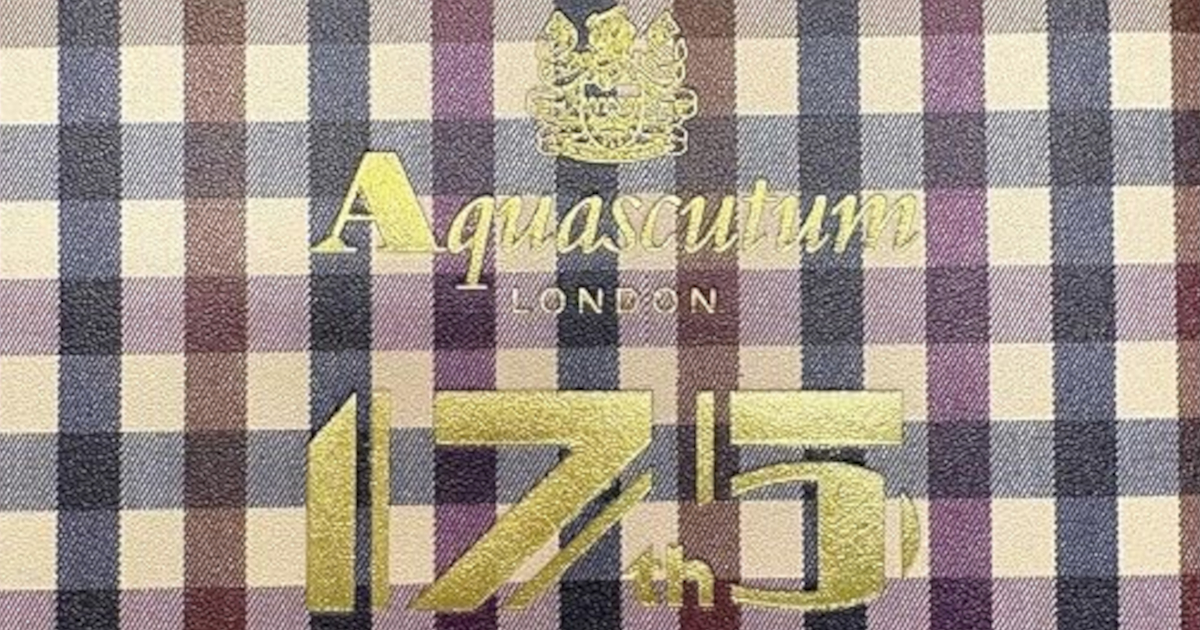 英国伝統の気品が詰まった一冊！　【アクアスキュータム】の11月始まり「175周年記念手帳」が付録に（1/2） | 雑誌・ムック Fav-Log by ITmedia