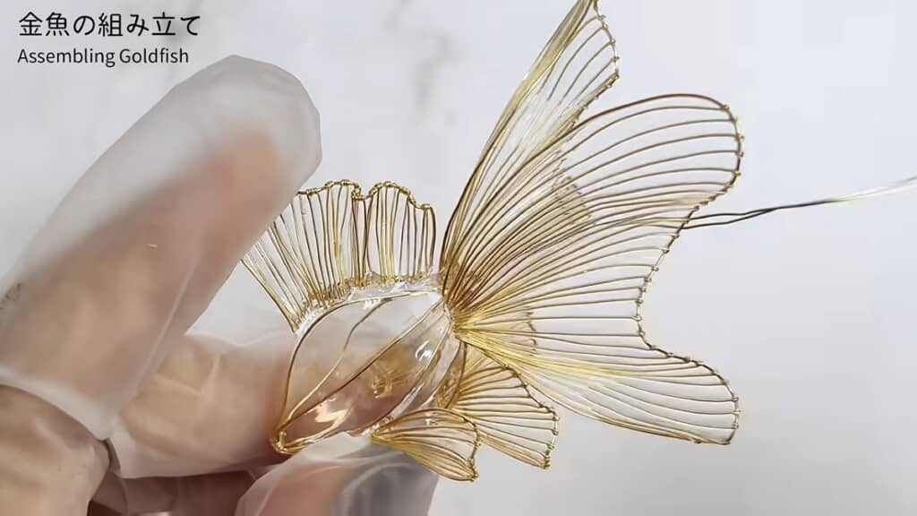 金魚の形ができました