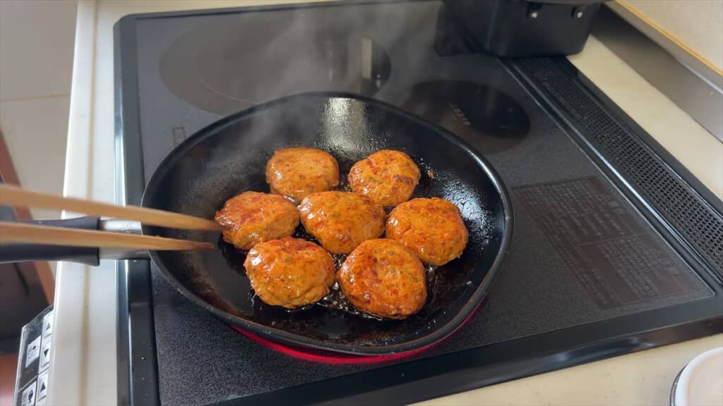 青唐レモンつくねのハンバーグ