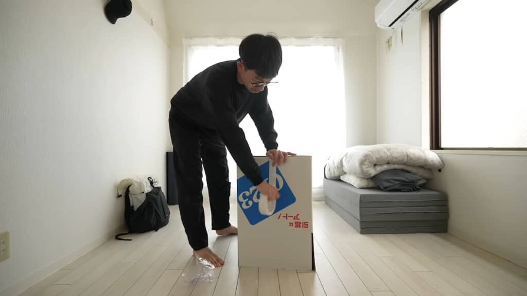 段ボール箱作りから開始