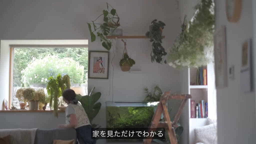 小さな窓辺もスタイリング