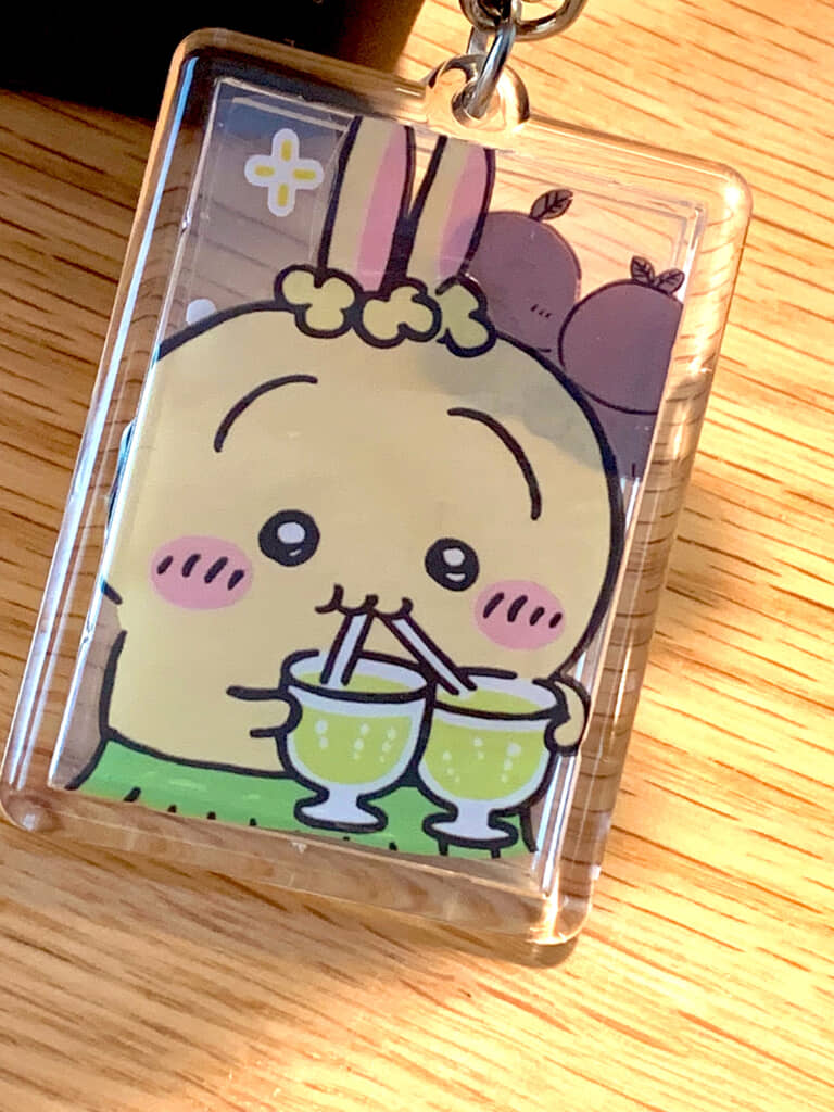 ラベルをオリジナルアクキーに！