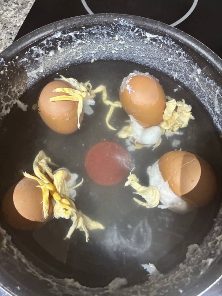 失敗した4つのゆで卵