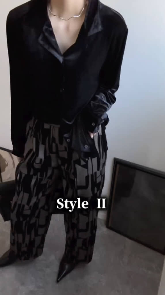 インパクト抜群の柄パンツ