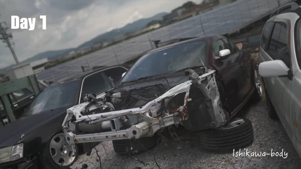 廃車状態のRX-8