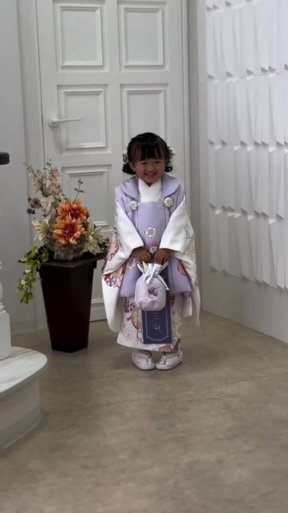 薄紫の被布がとてもおしゃれ