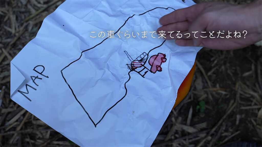 地図を広げて作戦会議