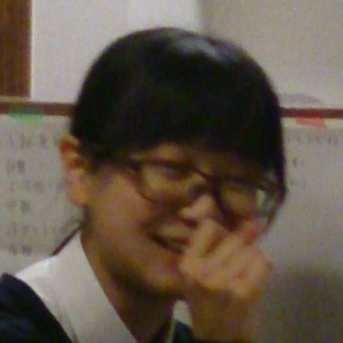 “理系ガリ勉メガネ”だった高3女子→京大に入学したら……　まさかの姿に「別人じゃん！」「原石が磨かれて宝石になった」と151万表示 | ライフスタイル ねとらぼ