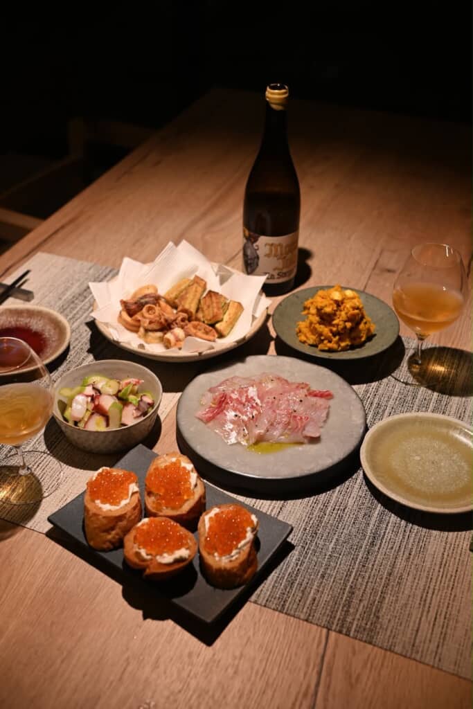 いくらのブルスケッタ&鯛のカルパッチョ