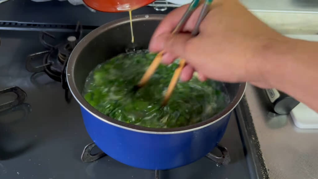 かき玉スープを手早く作る