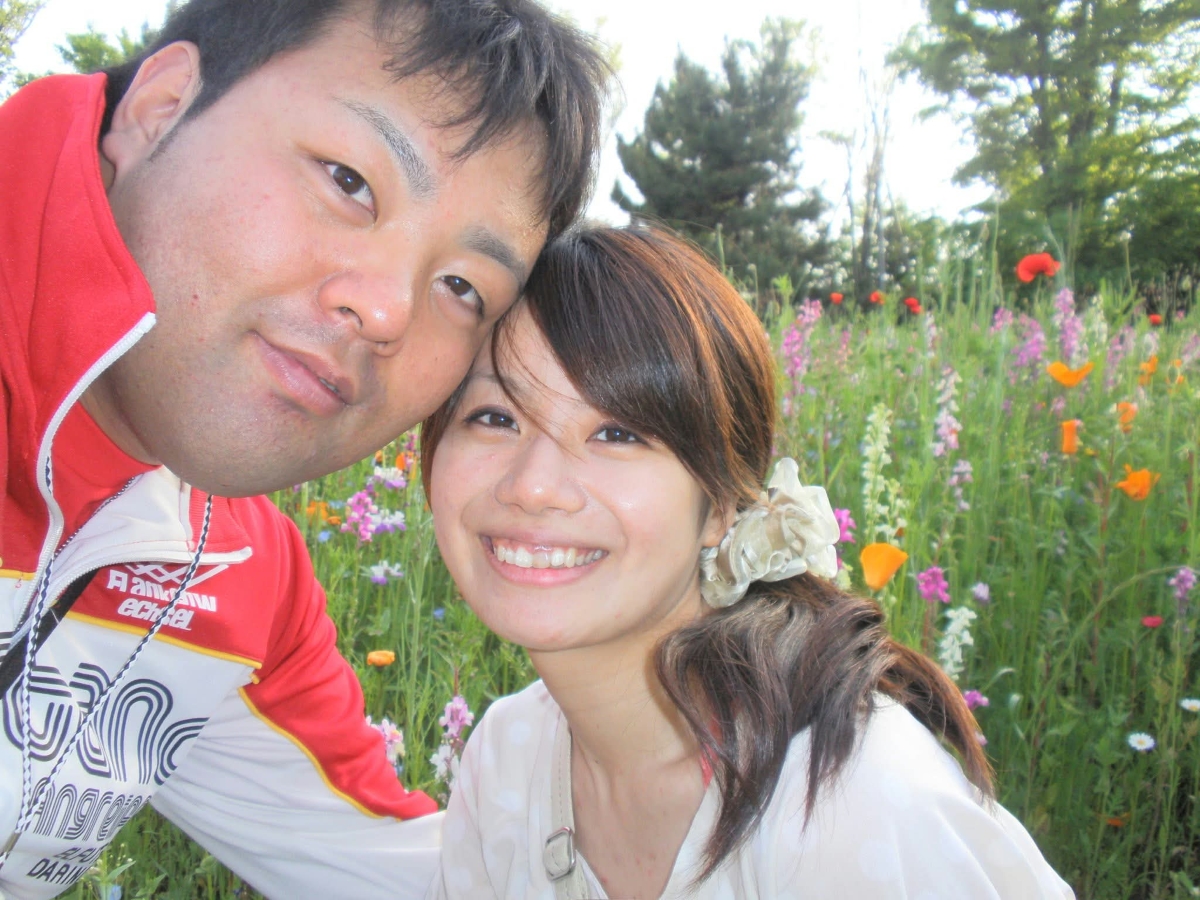 体重110キロの26歳男性→年下の彼女と出会い、17年後…… “現在の姿”に「泣きそう」「奥さん、人を見る目があるね」(1/3) | ライフスタイル ねとらぼ