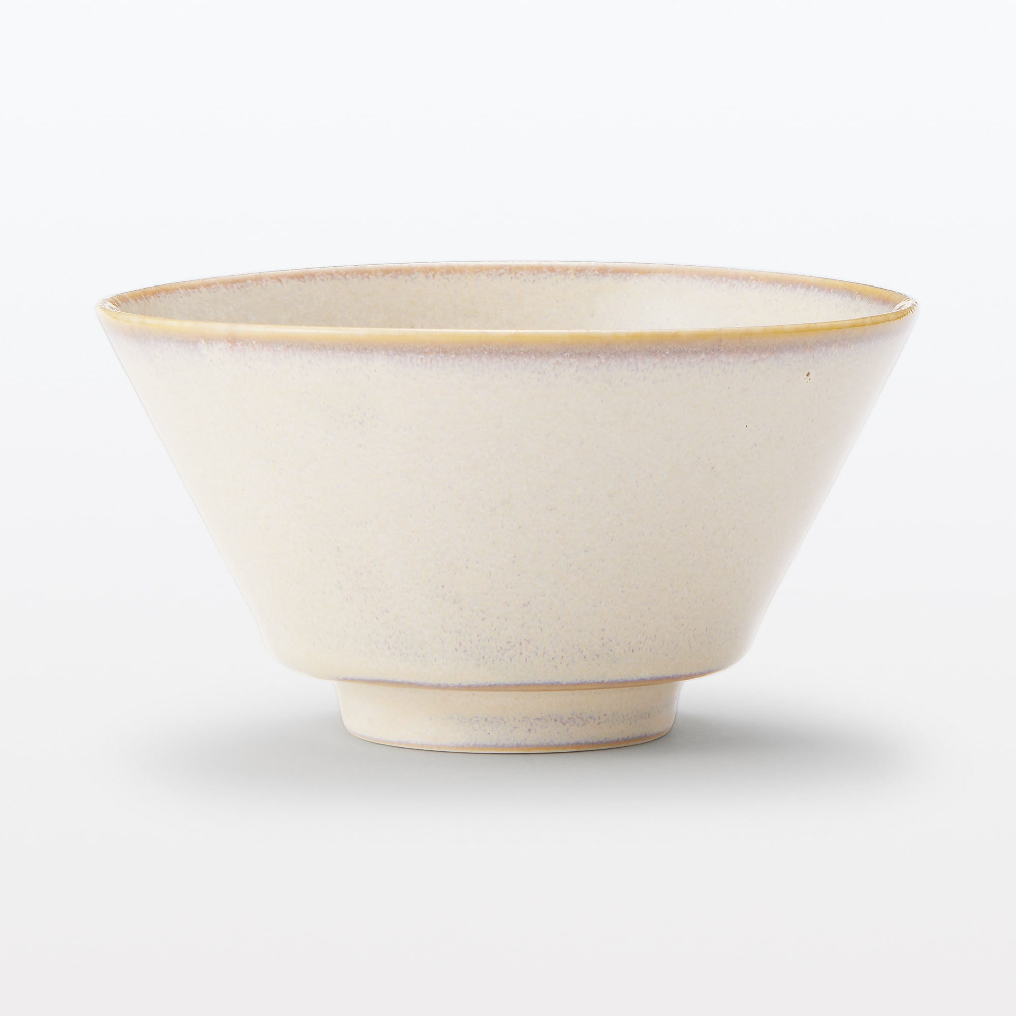 無印良品 美濃焼 飯碗 横から見た反り型の形状