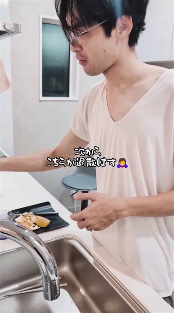食べ終わって帰還したパパさん