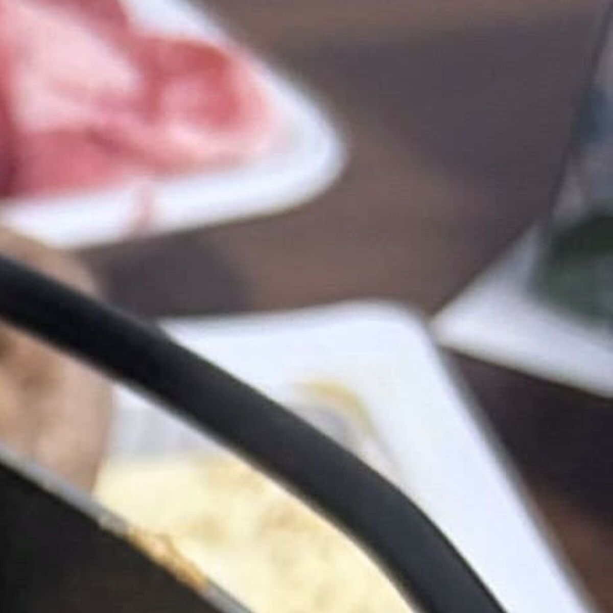 妻「ご飯作る元気ない」→夫「何か買ってく」と30分後……「総菜じゃないの!?」まさかの光景が82万表示「色々言いたいけど……」 | ライフスタイル ねとらぼ