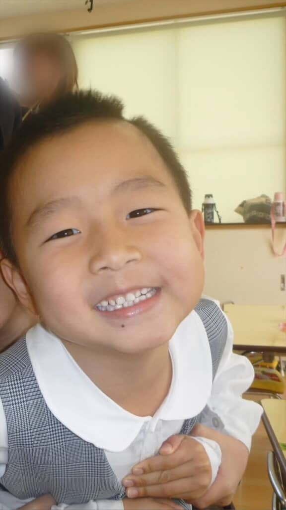 この男の子がどのように成長したのでしょうか？