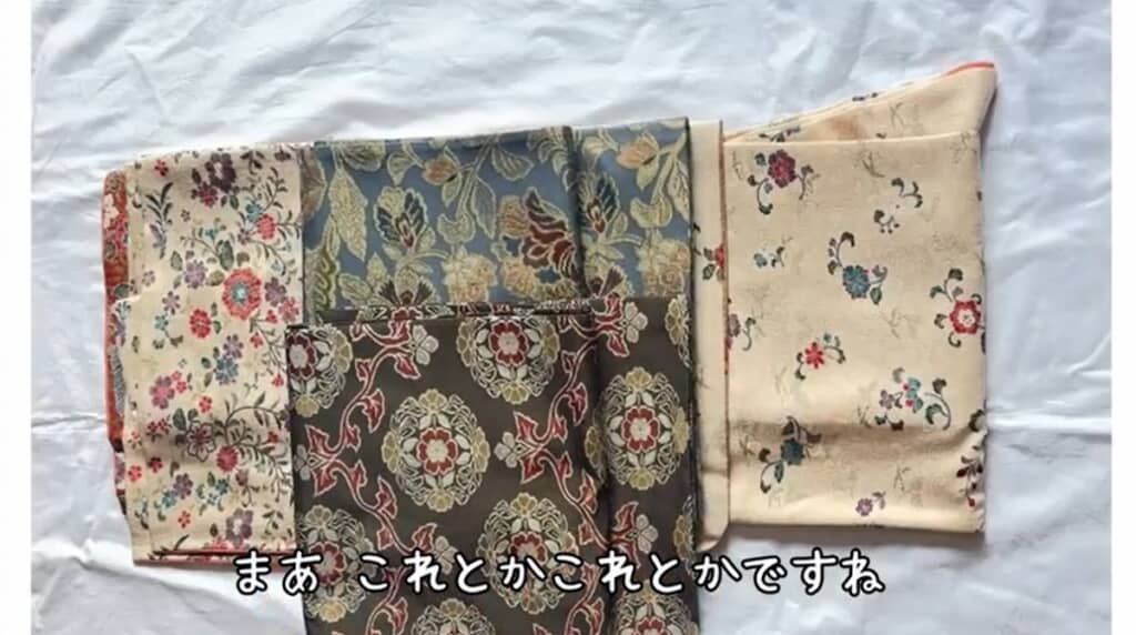 落ち着いた帯を合わせてみます