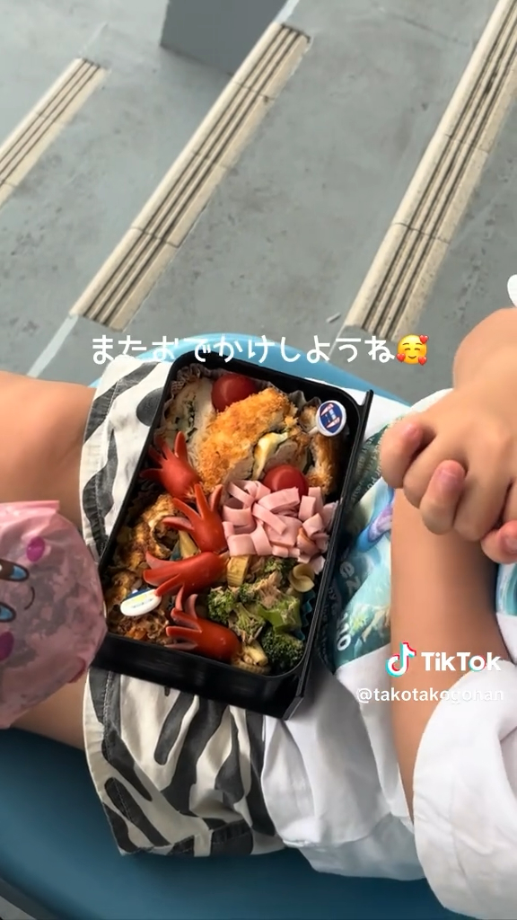 息子くん「いただきます！」