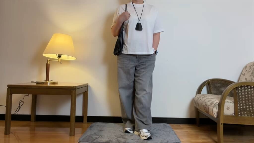 身長155センチ、体重66キロの60歳女性のシンプルな白Tコーデ
